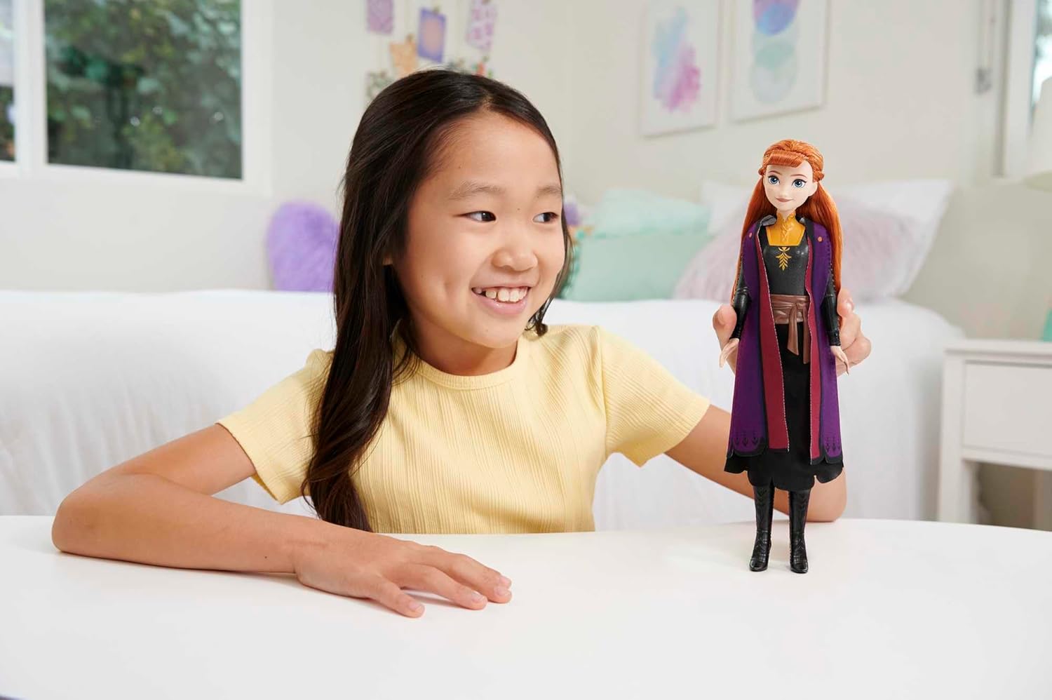 Poupée Anna Disney La Reine des Neiges 2 avec cape en tissu – Image 2