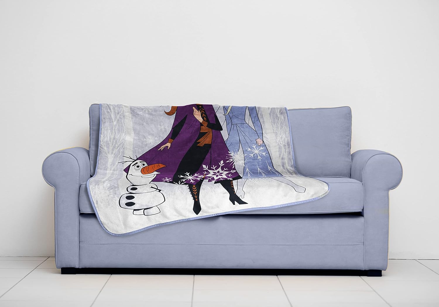 Couverture sherpa Disney La Reine des Neiges, scène hivernale en 100% microfibre, 130x150 cm – Image 5