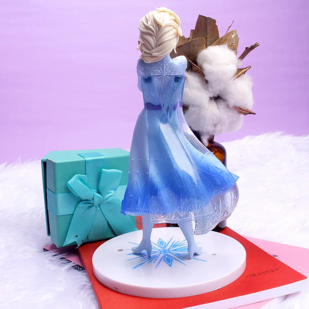 Figurine Elsa de La Reine des Neiges – Image 5