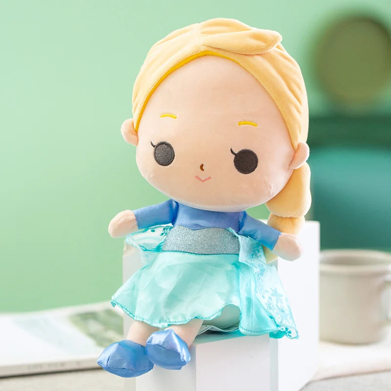 Peluche mignonne Elsa de la Reine des Neiges