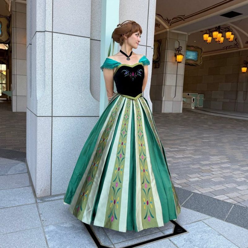 Robe adulte Anna Reine des Neiges, tailles S à 3XL – Image 2
